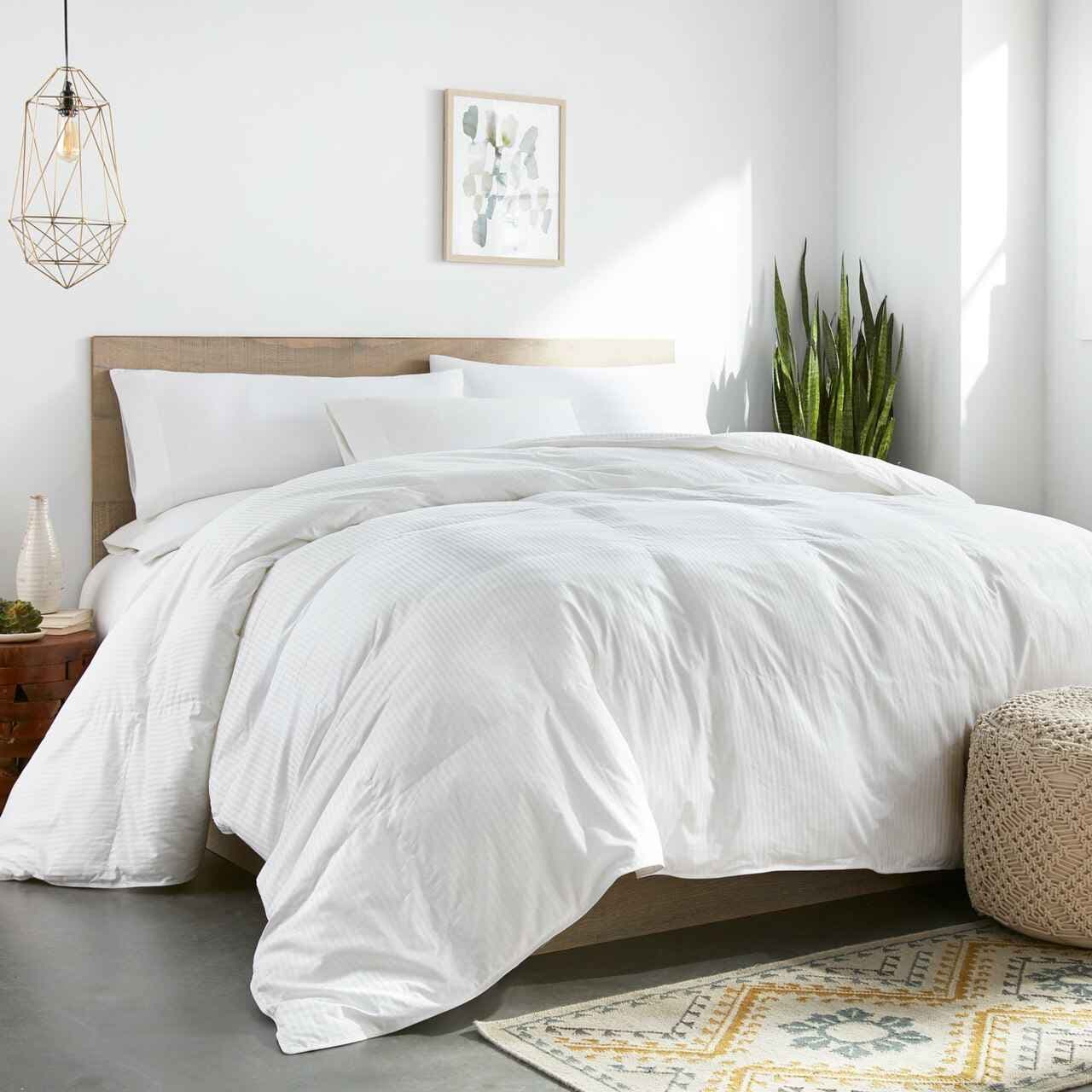 Basic PerformaLoft Fiber Comforter - 230TC Cotton