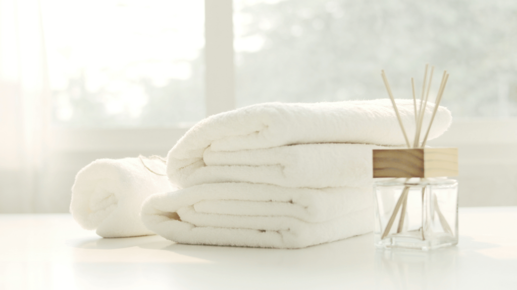 Are Bulk White Bath Towels Suitable for Spa Use